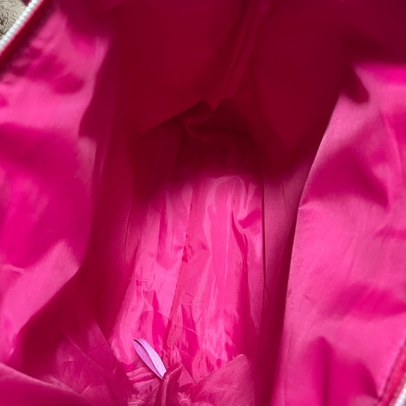 Is Valarie !!pink Velvet Juicy Couture Convertible Backpack Purse With Bow 💗 - Picture 7 of 8